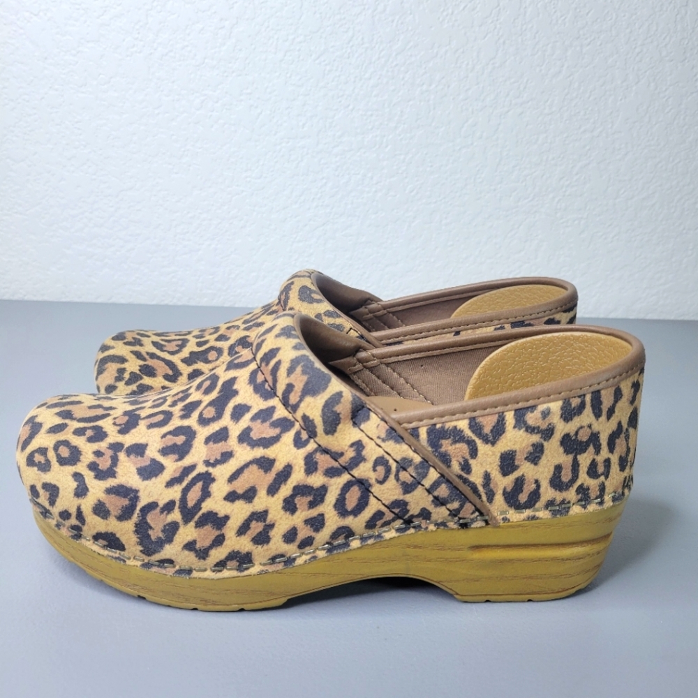 Dansko Professional Clog